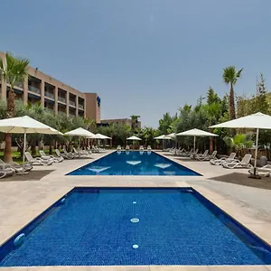 4* فندق Wazo